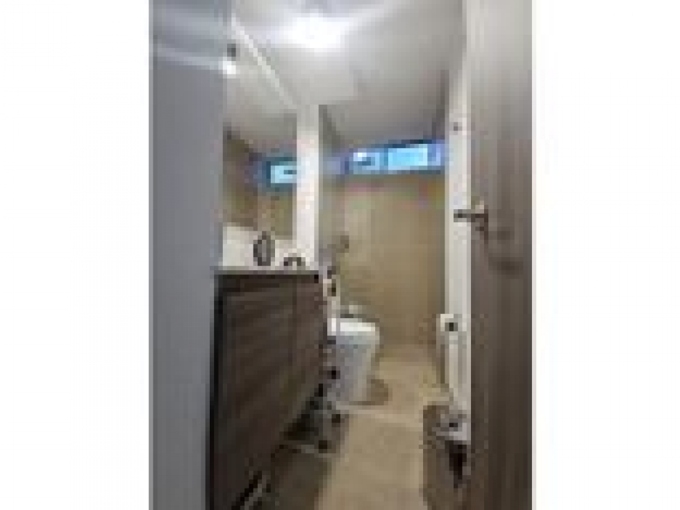 Apartamento de 3 alcobas en venta en Vereda Maria Auxiliadora, Sabaneta, 76 m² · foto 2 de 12
