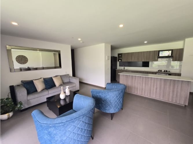 Apartamento de 4 alcobas en venta en Claraval, Envigado, 134 m² · foto 2 de 20