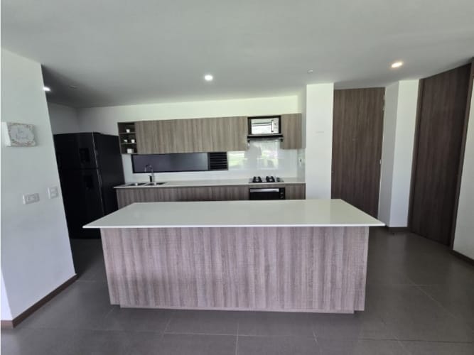 Apartamento de 4 alcobas en venta en Claraval, Envigado, 134 m² · foto 4 de 20