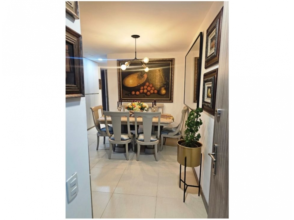Apartamento de 3 alcobas en venta en Vereda Maria Auxiliadora, Sabaneta, 76 m² · foto 9 de 12