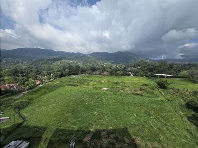Apartamento de 4 alcobas en venta en Claraval, Envigado, 134 m² · foto 15 de 20
