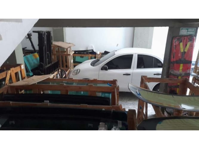 Bodega en venta en Trinidad, Medellín, 226 m² · foto 4 de 9