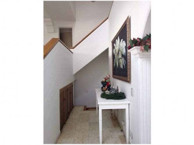 Casa de 4 alcobas en venta en Alejandría, Medellín, 285 m² · foto 2 de 15