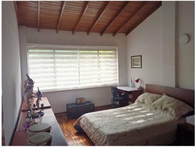Casa de 4 alcobas en venta en Alejandría, Medellín, 285 m² · foto 4 de 15