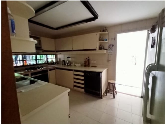 Casa de 4 alcobas en venta en Alejandría, Medellín, 285 m² · foto 5 de 15