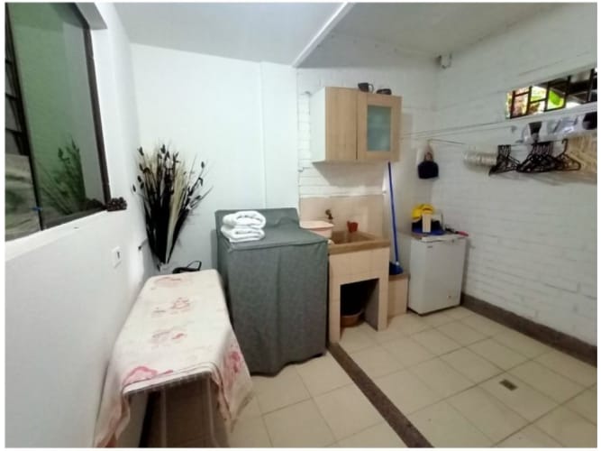 Casa de 4 alcobas en venta en Alejandría, Medellín, 285 m² · foto 12 de 15