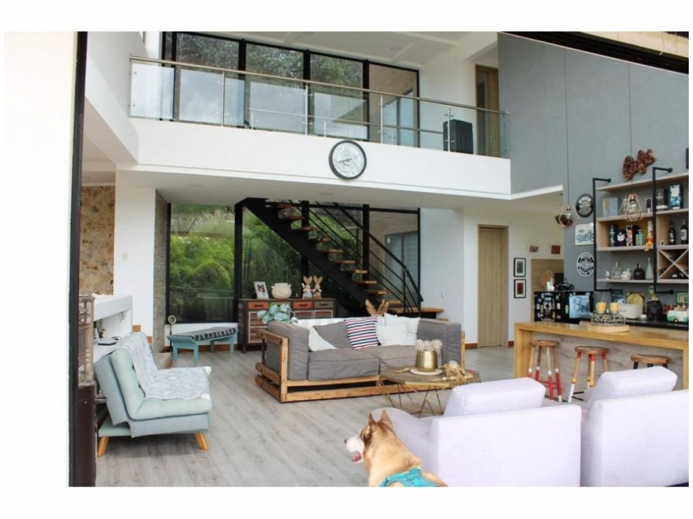 Casa de 4 alcobas en venta en El Carmen De Viboral, El Carmen de Viboral, 634 m² · foto 10 de 21