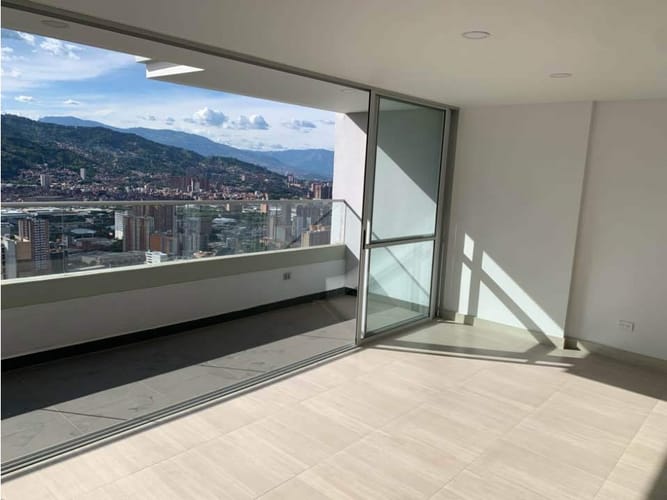 Apartamento de 2 alcobas en venta en Las Lomitas, Sabaneta, 85 m² · foto 5 de 13