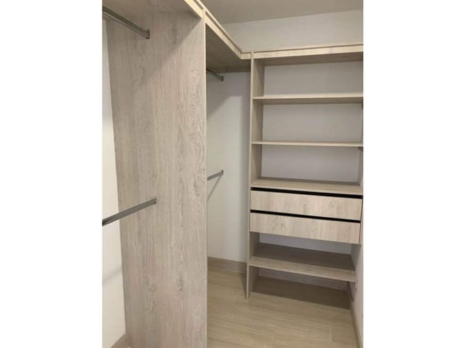 Apartamento de 2 alcobas en venta en Las Lomitas, Sabaneta, 85 m² · foto 12 de 13