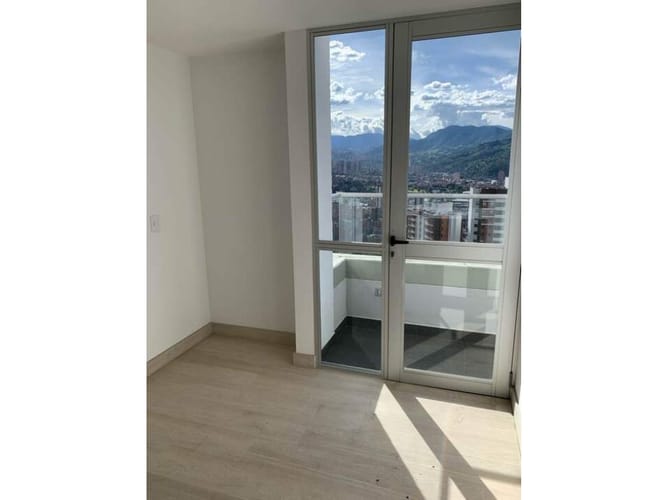 Apartamento de 2 alcobas en venta en Las Lomitas, Sabaneta, 85 m² · foto 13 de 13