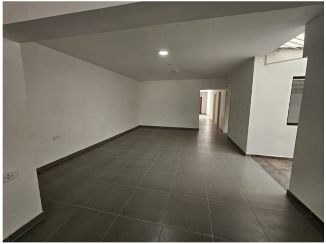 Casa de 4 alcobas en venta en Laureles, Medellín, 175 m² · foto 4 de 19