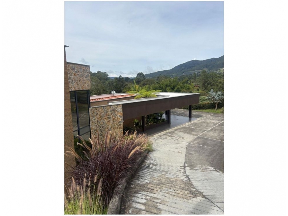 Casa de 4 alcobas en venta en El Carmen De Viboral, El Carmen de Viboral, 634 m² · foto 20 de 21