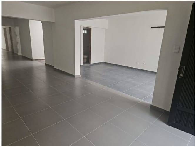 Casa de 4 alcobas en venta en Laureles, Medellín, 175 m² · foto 6 de 19