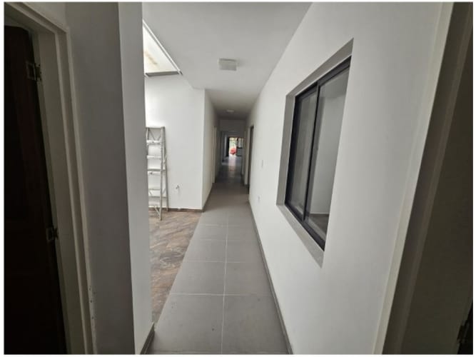 Casa de 4 alcobas en venta en Laureles, Medellín, 175 m² · foto 8 de 19