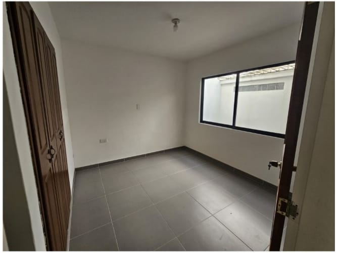 Casa de 4 alcobas en venta en Laureles, Medellín, 175 m² · foto 9 de 19