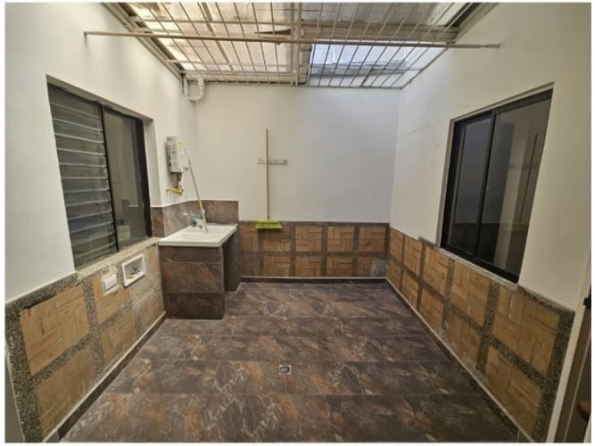 Casa de 4 alcobas en venta en Laureles, Medellín, 175 m² · foto 14 de 19
