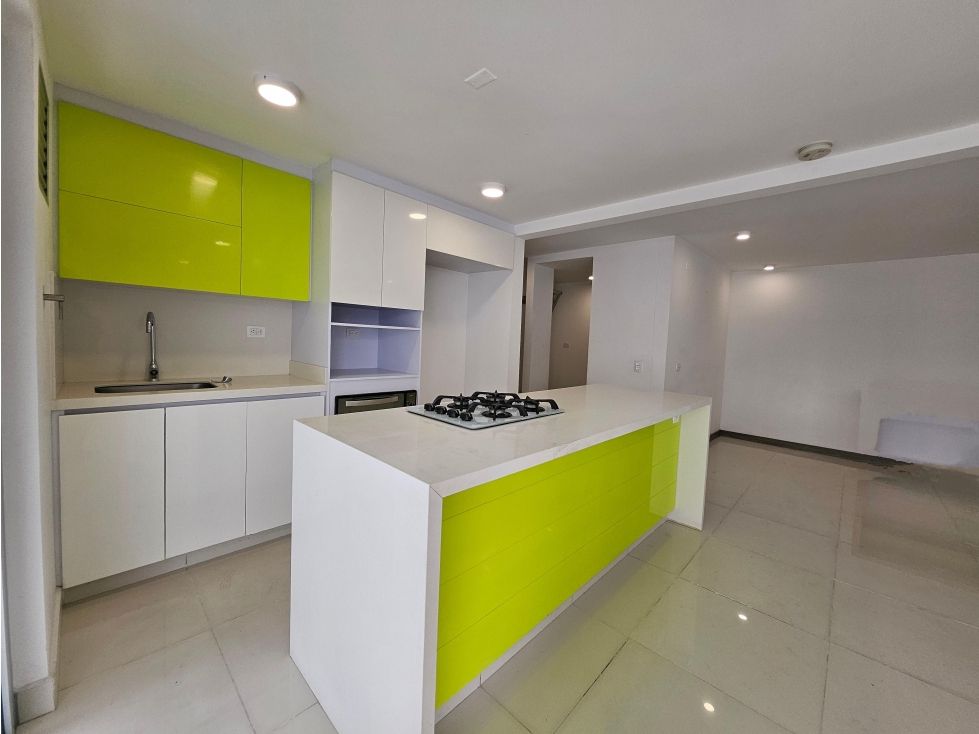 Apartamento en venta en Suramérica, La Estrella · foto 7 de 24