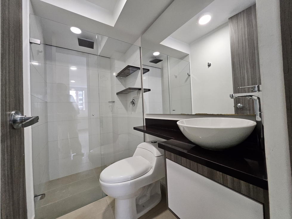 Apartamento en venta en Suramérica, La Estrella · foto 10 de 24