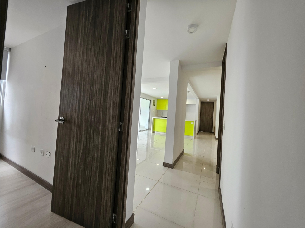 Apartamento en venta en Suramérica, La Estrella · foto 13 de 24