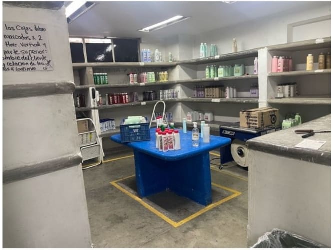 Bodega en venta en Calle Larga, Sabaneta, 796 m² · foto 10 de 15