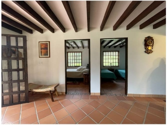 Casa de 3 alcobas en venta en El Salado, Medellín, 289 m² · foto 8 de 24