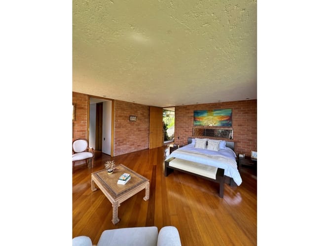 Casa de 4 alcobas en venta en Vía Las Palmas, Envigado, 420 m² · foto 2 de 12