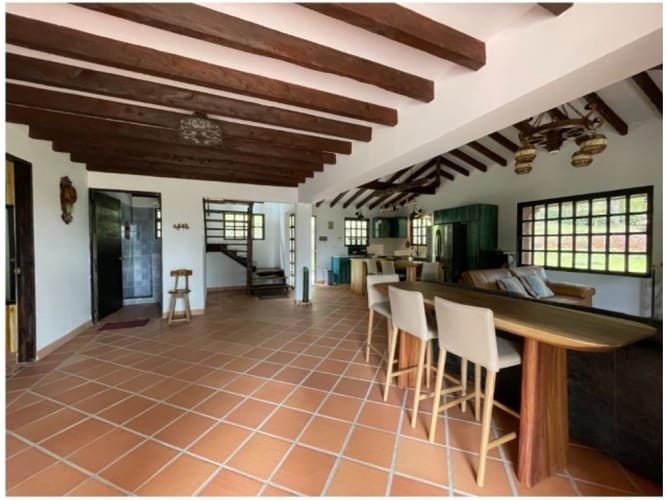 Casa de 3 alcobas en venta en El Salado, Medellín, 289 m² · foto 11 de 24