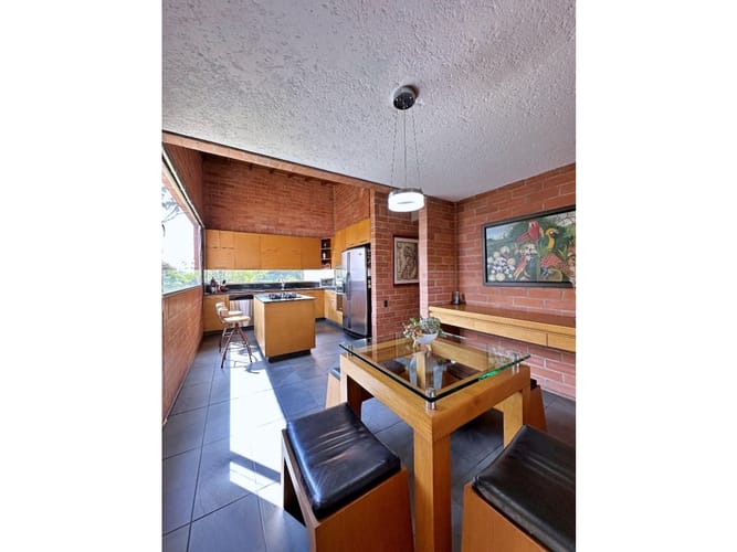 Casa de 4 alcobas en venta en Vía Las Palmas, Envigado, 420 m² · foto 5 de 12