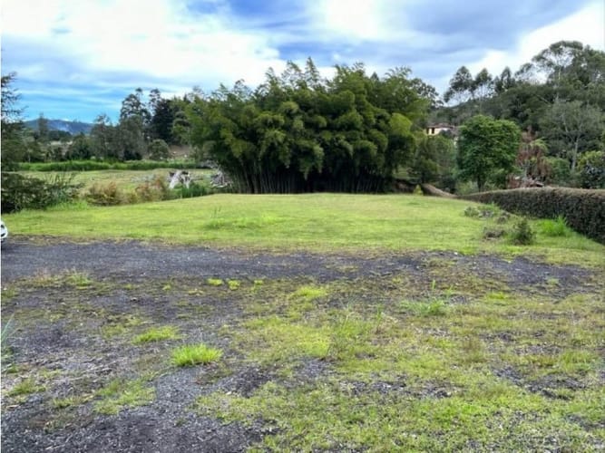 Lote en venta en El Porvenir, Rionegro, 3400 m² · foto 4 de 9