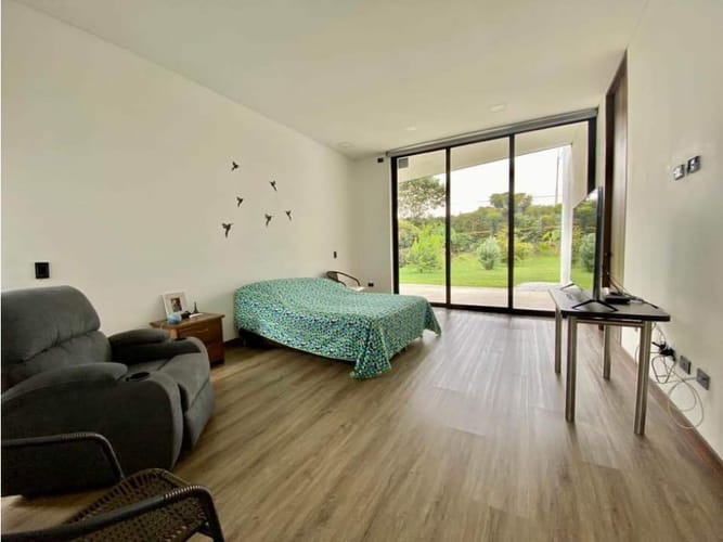 Casa de 4 alcobas en venta en Llano Grande, Rionegro, 423 m² · foto 7 de 12