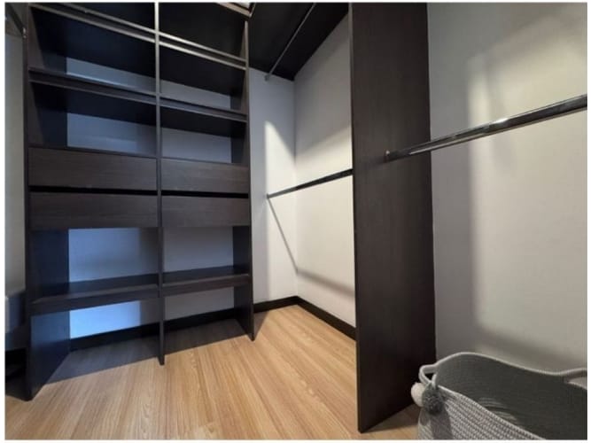 Apartamento en venta en El Poblado, Medellín · foto 14 de 21