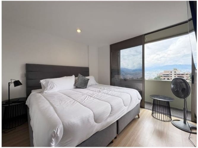 Apartamento en venta en El Poblado, Medellín · foto 16 de 21