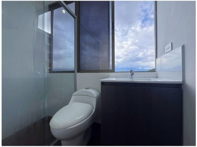 Apartamento en venta en El Poblado, Medellín · foto 17 de 21
