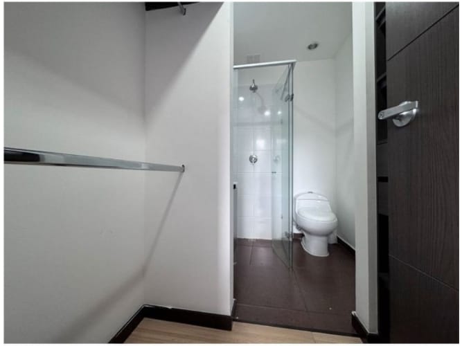 Apartamento en venta en El Poblado, Medellín · foto 18 de 21