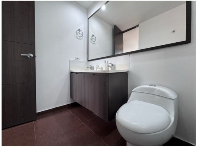 Apartamento en venta en El Poblado, Medellín · foto 20 de 21