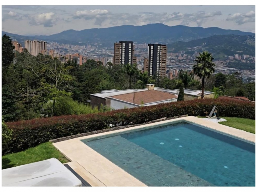 Casa de 4 alcobas en venta en Las Palmas, Medellín, 684 m² · foto 8 de 13