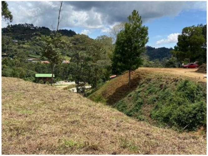 Lote en venta en El Chuscal, El Retiro, 1883 m² · foto 10 de 19