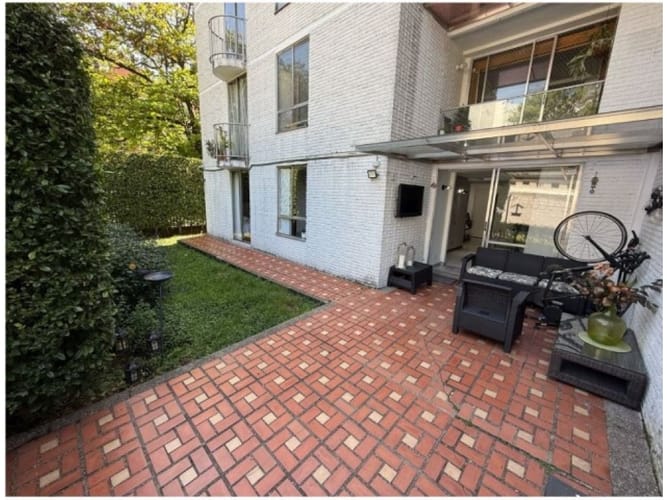 Apartamento en venta en El Poblado, Medellín · foto 2 de 13
