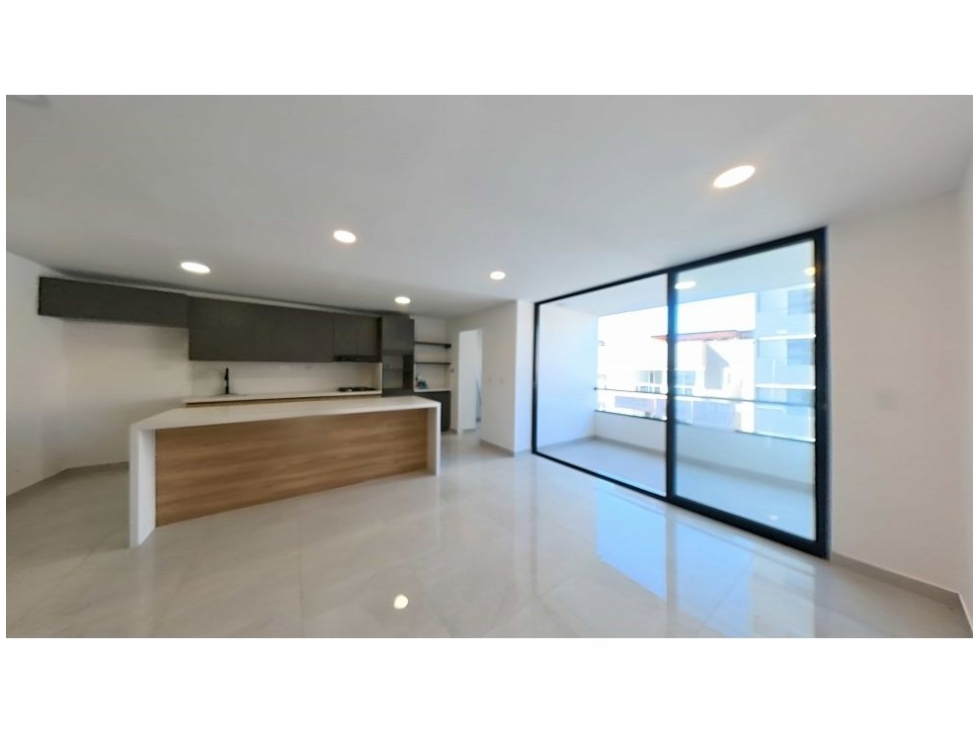 Apartamento de 3 alcobas en venta en La Castellana, Medellín, 115 m² · foto 4 de 24