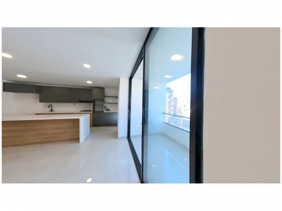 Apartamento de 3 alcobas en venta en La Castellana, Medellín, 115 m² · foto 5 de 24