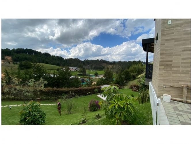 Casa de 3 alcobas en venta en El Chuscal, El Retiro, 214 m² · foto 4 de 24