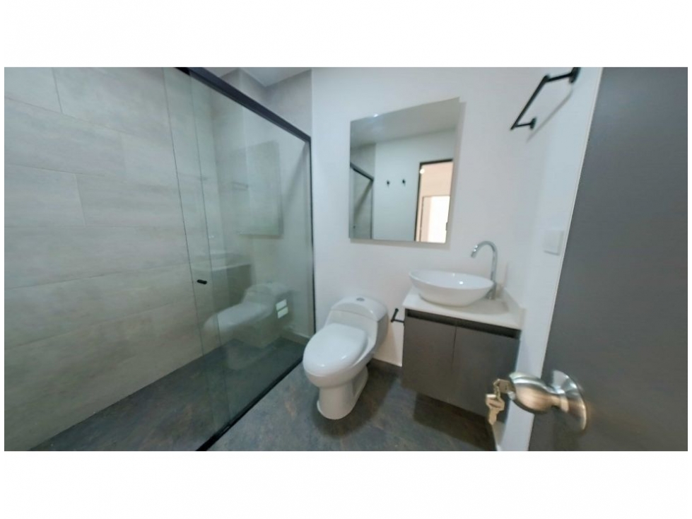 Apartamento de 3 alcobas en venta en La Castellana, Medellín, 115 m² · foto 21 de 24