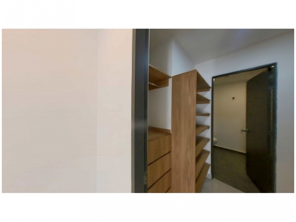 Apartamento de 3 alcobas en venta en La Castellana, Medellín, 115 m² · foto 22 de 24