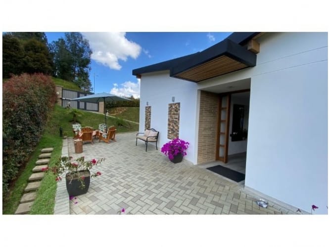 Casa de 3 alcobas en venta en El Chuscal, El Retiro, 214 m² · foto 23 de 24