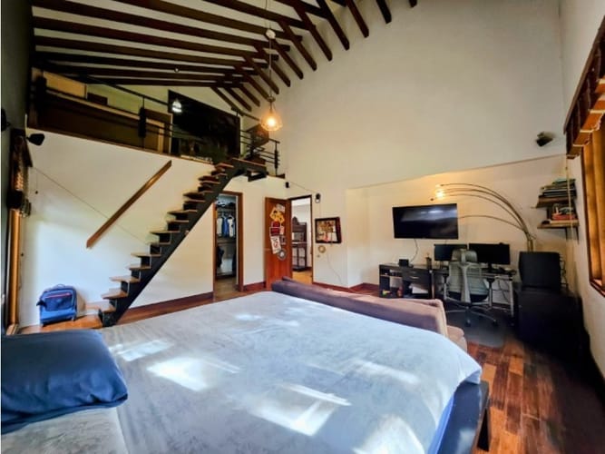 Casa de 4 alcobas en venta en El Poblado, Envigado, 900 m² · foto 17 de 23