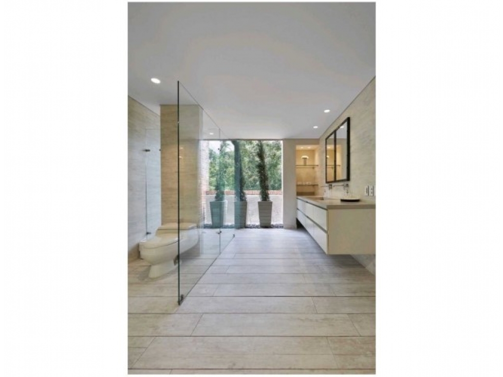 Apartamento en venta en El Poblado, Medellín · foto 9 de 12