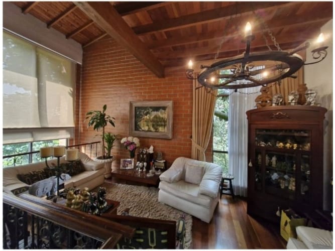 Casa de 3 alcobas en venta en El Poblado, Medellín, 240 m² · foto 5 de 24