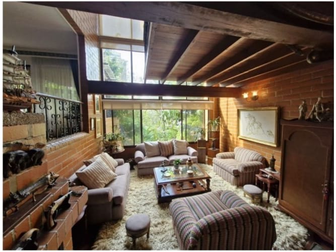 Casa de 3 alcobas en venta en El Poblado, Medellín, 240 m² · foto 8 de 24