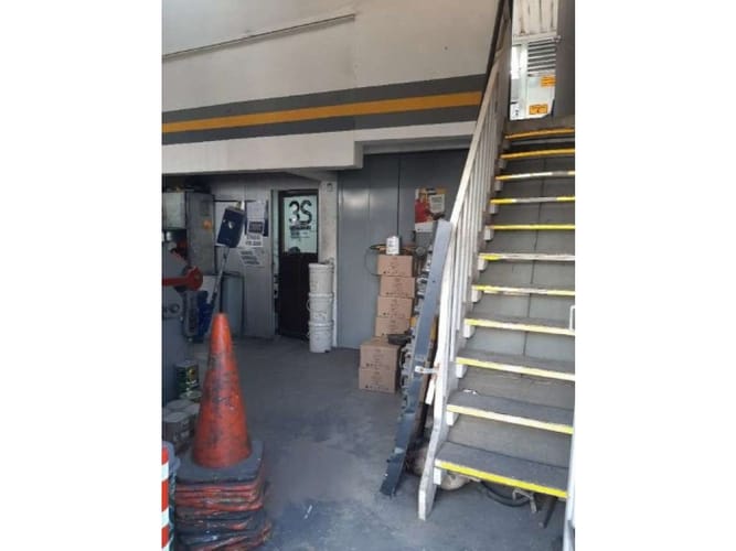 Bodega en venta en Caqueta, La Estrella, 800 m² · foto 2 de 7
