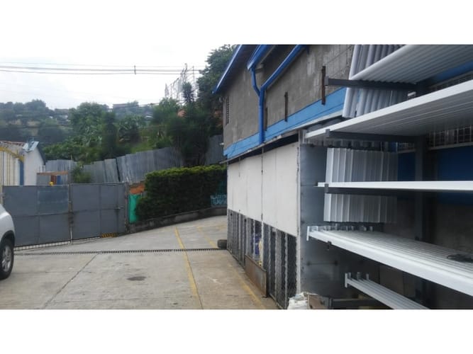 Bodega en venta en Caqueta, La Estrella, 800 m² · foto 5 de 7